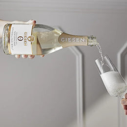 Non-Alcoholic Sparkling Brut Wine